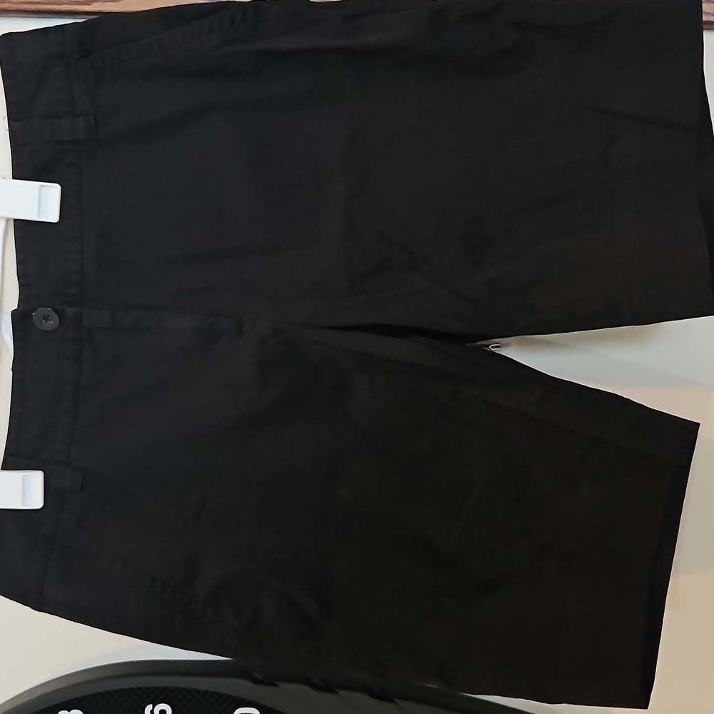 Apostrophe Shorts